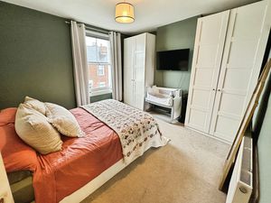 New Street - click for photo gallery